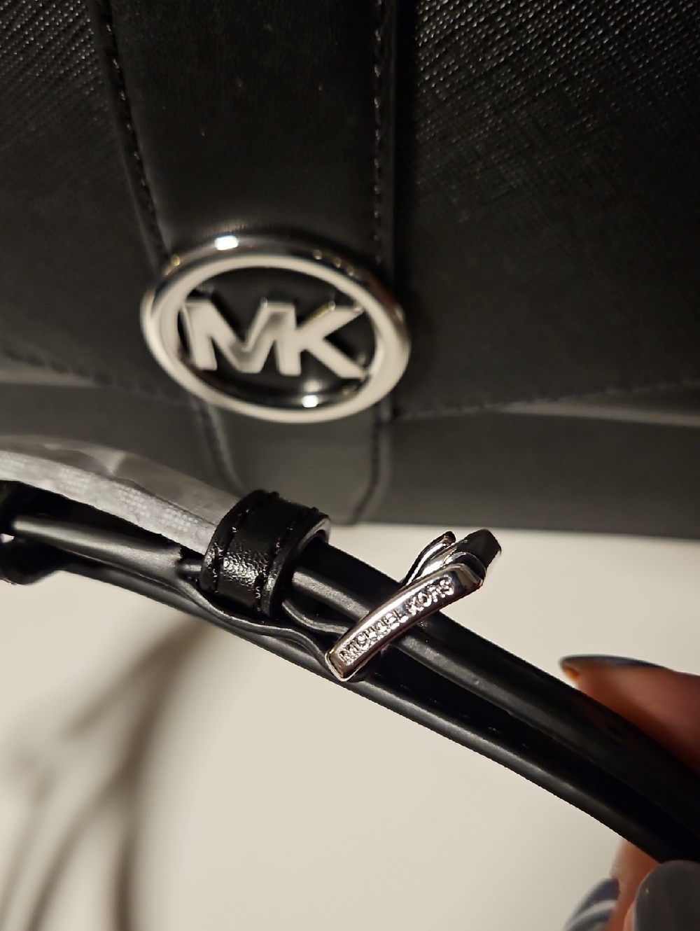 Michael Kors Greenwich Saffiano Leather Satchel - Picture 7 of 12